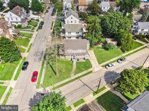 123 Cunningham Avenue, Upper Darby PA 19082