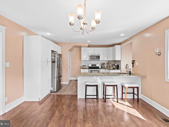 123 Cunningham Avenue, Upper Darby PA 19082
