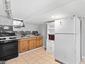 123 Cunningham Avenue, Upper Darby PA 19082