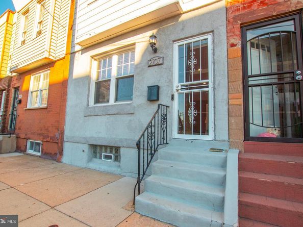 2707 Morris Street, Philadelphia PA 19145