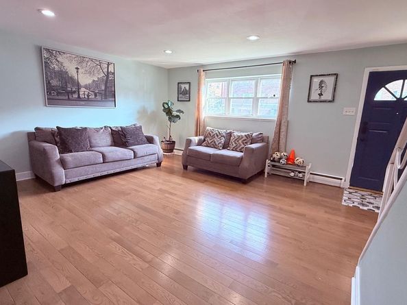 1116 Solly Avenue, Philadelphia PA 19111