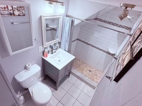 1116 Solly Avenue, Philadelphia PA 19111