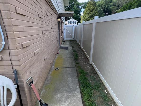634 Green Briar Road, Elkins Park PA 19027