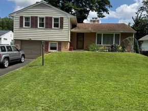 634 Green Briar Road, Elkins Park PA 19027