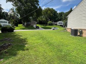 634 Green Briar Road, Elkins Park PA 19027