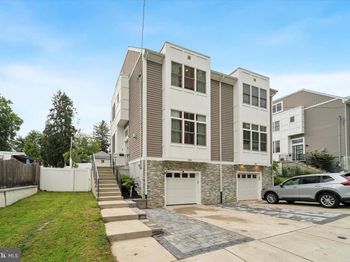 488 Evergreen Avenue