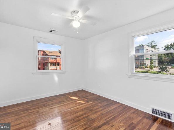 522 S Woodbine Avenue, Penn Valley PA 19072