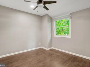 3617 S Four Mile Run Drive, Arlington VA 22206