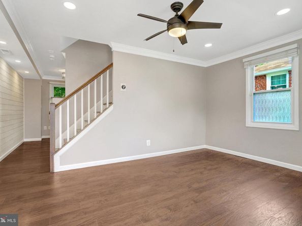 3617 S Four Mile Run Drive, Arlington VA 22206