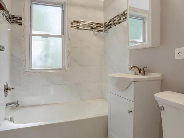 3617 S Four Mile Run Drive, Arlington VA 22206