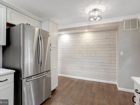 3617 S Four Mile Run Drive, Arlington VA 22206
