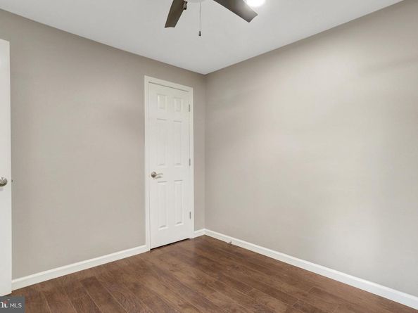 3617 S Four Mile Run Drive, Arlington VA 22206