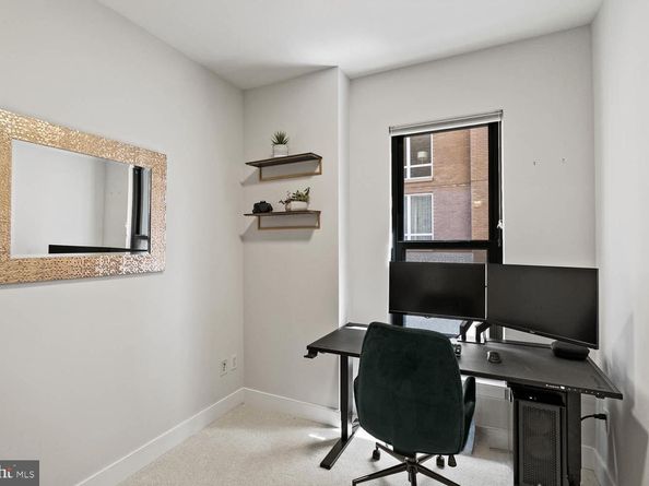 910 M Street NW 403, Washington DC 20001