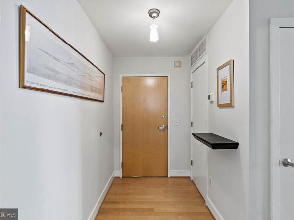 910 M Street NW 403, Washington DC 20001