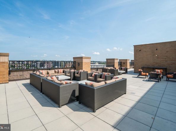 910 M Street NW 403, Washington DC 20001