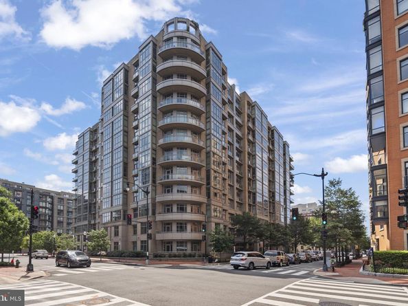 811 4TH Street NW 612, Washington DC 20001
