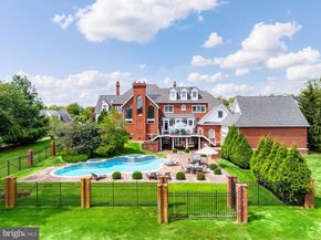 110 Brittany Way, Blue Bell PA 19422