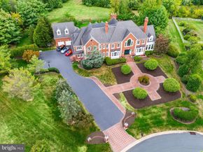 110 Brittany Way, Blue Bell PA 19422