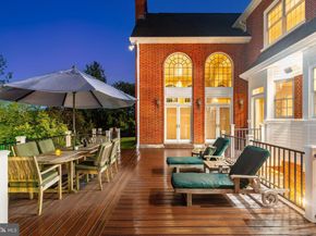 110 Brittany Way, Blue Bell PA 19422