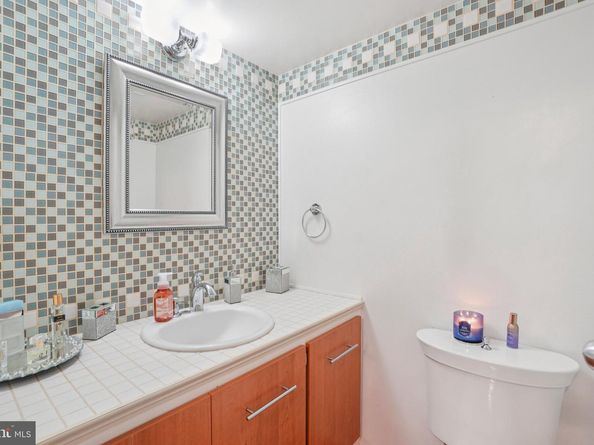 5300 Columbia Pike 103, Arlington VA 22204
