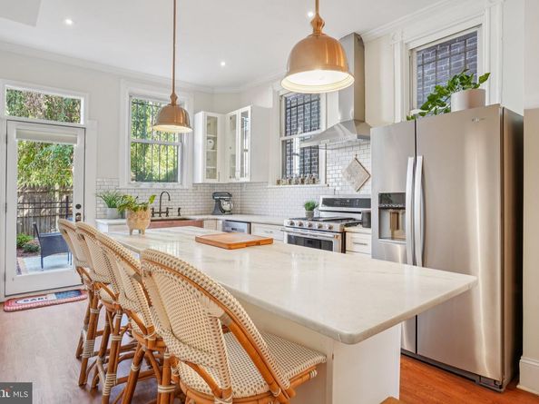 3487 Holmead Place NW, Washington DC 20010