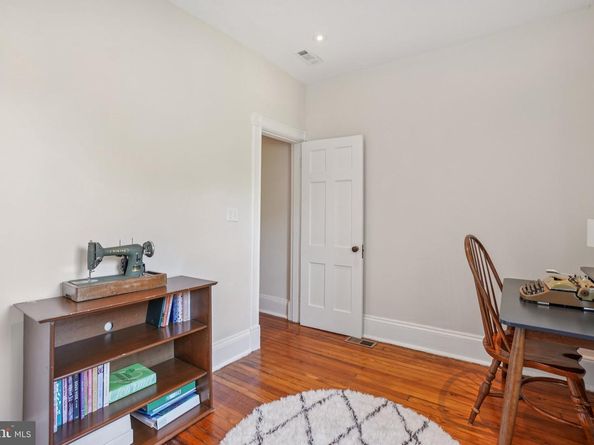 3487 Holmead Place NW, Washington DC 20010