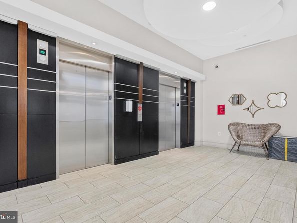 3600 S Glebe Road 215W, Arlington VA 22202