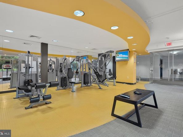 3600 S Glebe Road 215W, Arlington VA 22202