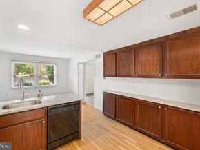 13 Woodstream Drive, Chesterbrook PA 19087