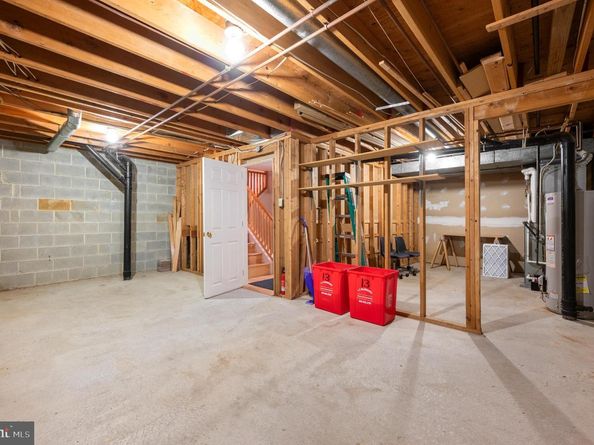 13 Woodstream Drive, Chesterbrook PA 19087