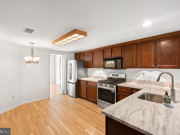 13 Woodstream Drive, Chesterbrook PA 19087