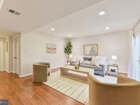 2241 Senseney Lane, Falls Church VA 22043