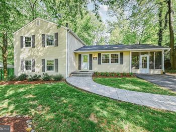 2241 Senseney Lane