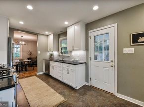 2241 Senseney Lane, Falls Church VA 22043