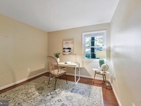 2241 Senseney Lane, Falls Church VA 22043