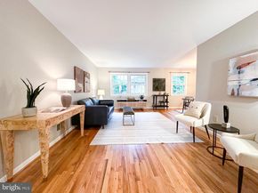 2241 Senseney Lane, Falls Church VA 22043