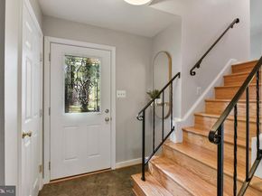 2241 Senseney Lane, Falls Church VA 22043