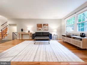 2241 Senseney Lane, Falls Church VA 22043