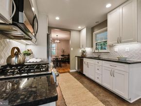 2241 Senseney Lane, Falls Church VA 22043