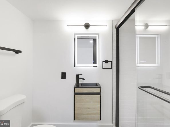 1404 Montello Avenue NE, Washington DC 20002