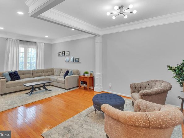 5263 Broadwing Place, Alexandria VA 22312