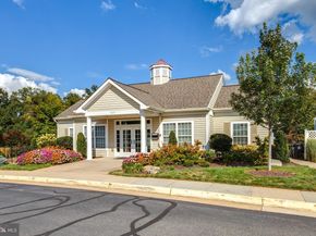 5263 Broadwing Place, Alexandria VA 22312