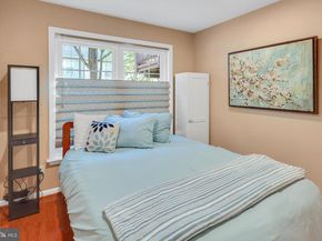 5263 Broadwing Place, Alexandria VA 22312