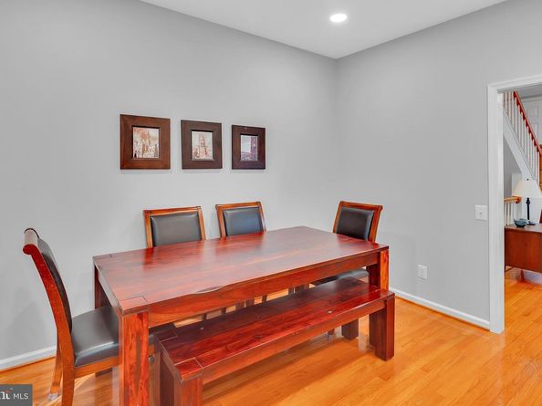 5263 Broadwing Place, Alexandria VA 22312