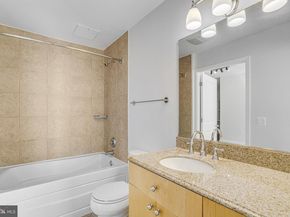 820 N Pollard Street 915, Arlington VA 22203