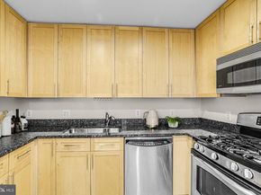 820 N Pollard Street 915, Arlington VA 22203