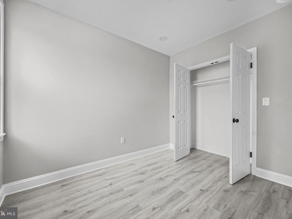 5208 Glenloch Street, Philadelphia PA 19124