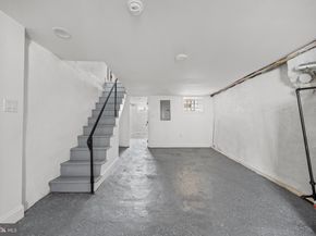 5208 Glenloch Street, Philadelphia PA 19124