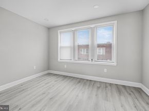 5208 Glenloch Street, Philadelphia PA 19124