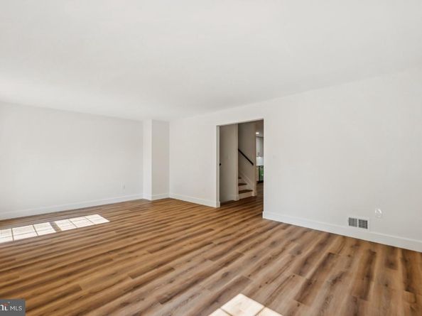 6182 Vine Forest Court, Falls Church VA 22044